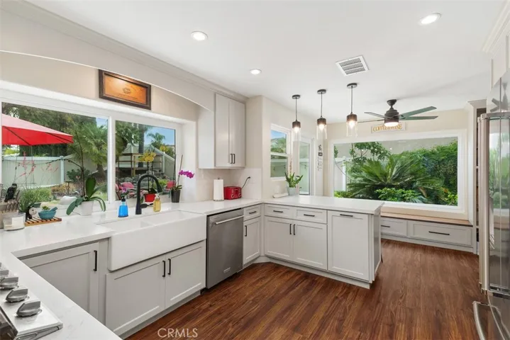 45620 Hopactong Street, Temecula, California 92592