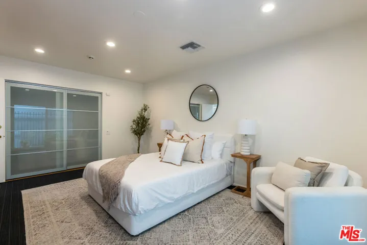 8295 Hollywood Boulevard, Los Angeles, California 90069