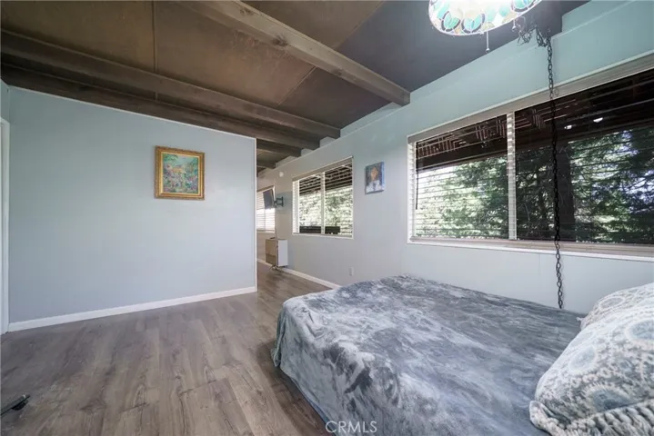 24495 Geneva Drive, Crestline, California 92325