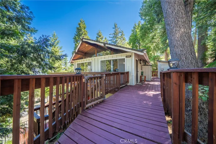 24495 Geneva Drive, Crestline, California 92325
