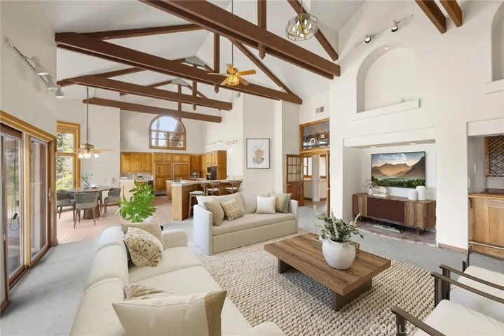 7580 E Martella Lane, Anaheim Hills, California 92808