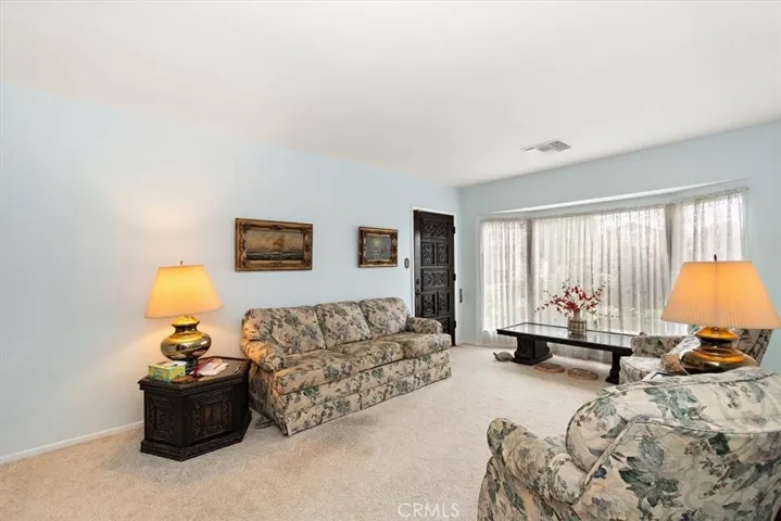 6014 Eckleson Street, Lakewood, California 90713