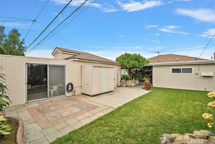 6014 Eckleson Street, Lakewood, California 90713