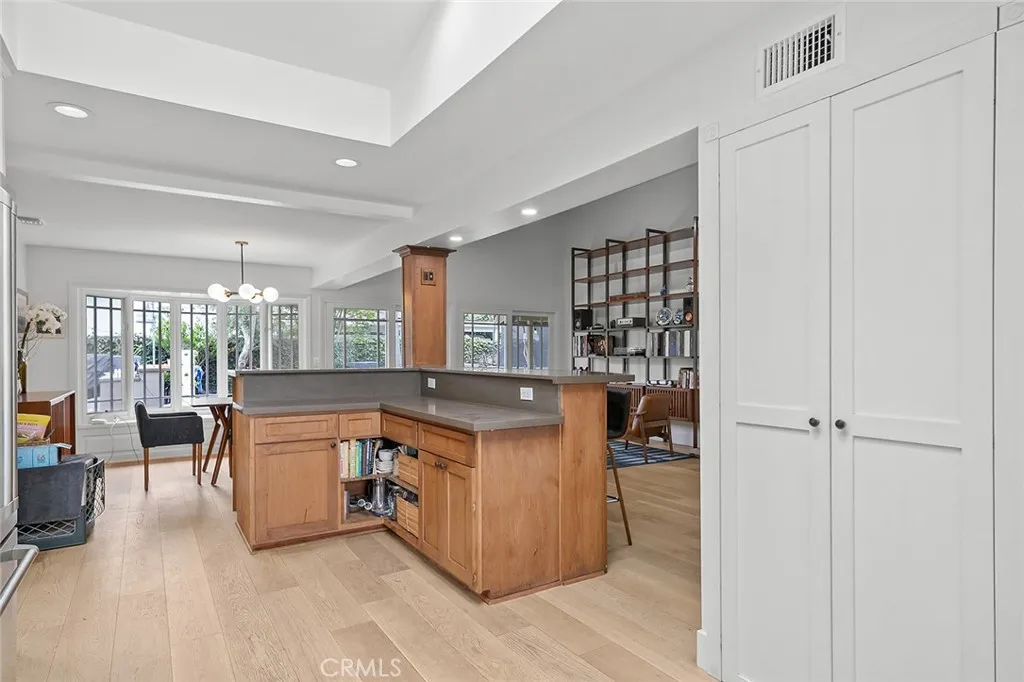 6234 E Monita Street, Long Beach, California 90803 home-pic-10