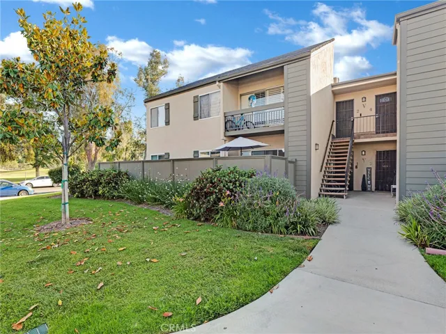 24431 Trevino Drive V1, Valencia, California 91355