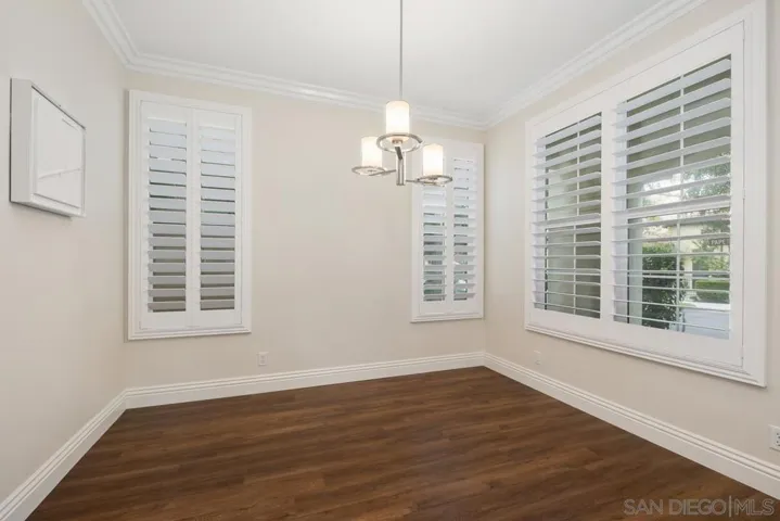 42 Paperwhite, Irvine, California 92603