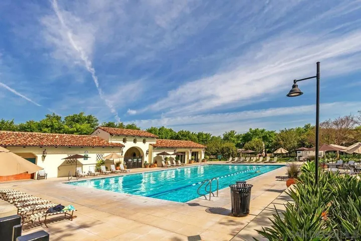 42 Paperwhite, Irvine, California 92603