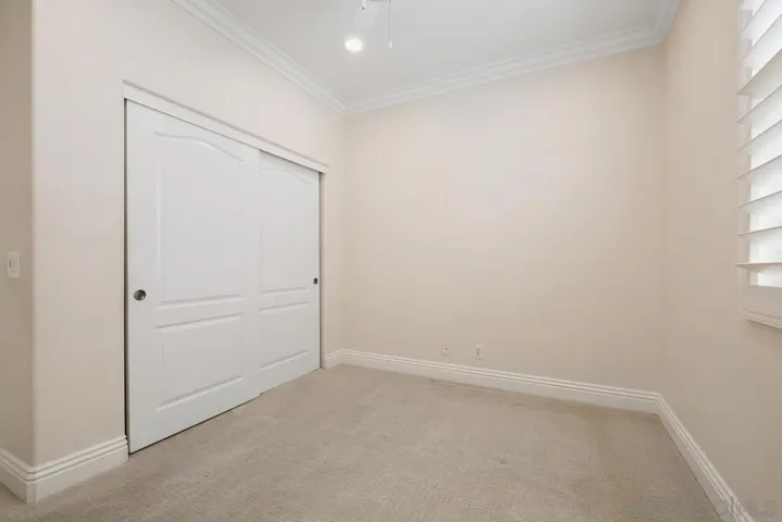 42 Paperwhite, Irvine, California 92603