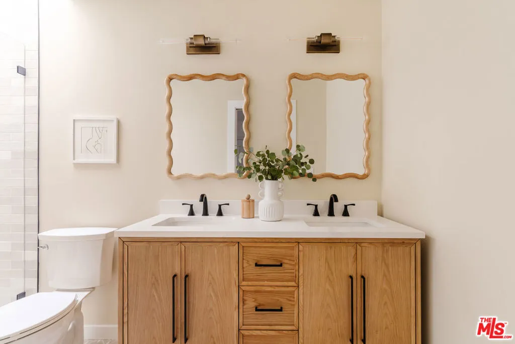 3501 Hillcrest Drive, Los Angeles, California 90016 home-pic-20