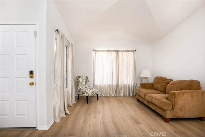 44303 Freer Way, Lancaster, California 93536