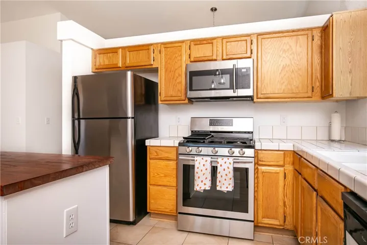 44303 Freer Way, Lancaster, California 93536