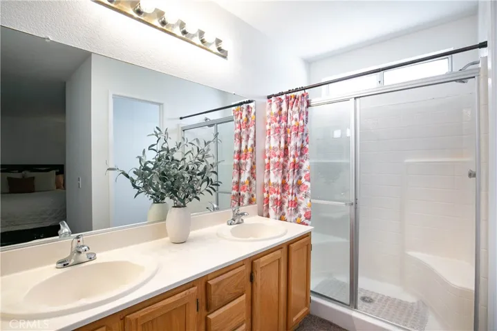 44303 Freer Way, Lancaster, California 93536