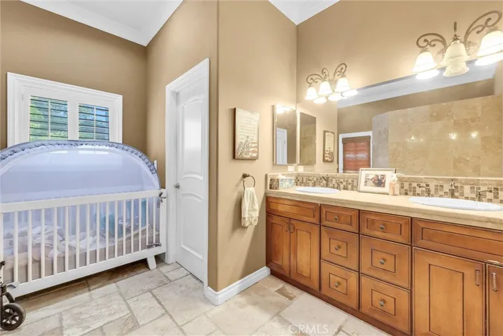 5435 Via Mariposa, Yorba Linda, California 92887