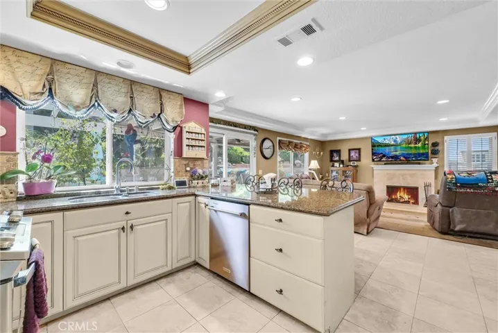 5435 Via Mariposa, Yorba Linda, California 92887
