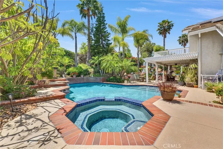 5435 Via Mariposa, Yorba Linda, California 92887