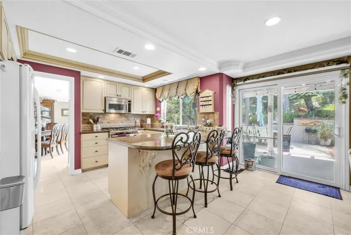 5435 Via Mariposa, Yorba Linda, California 92887