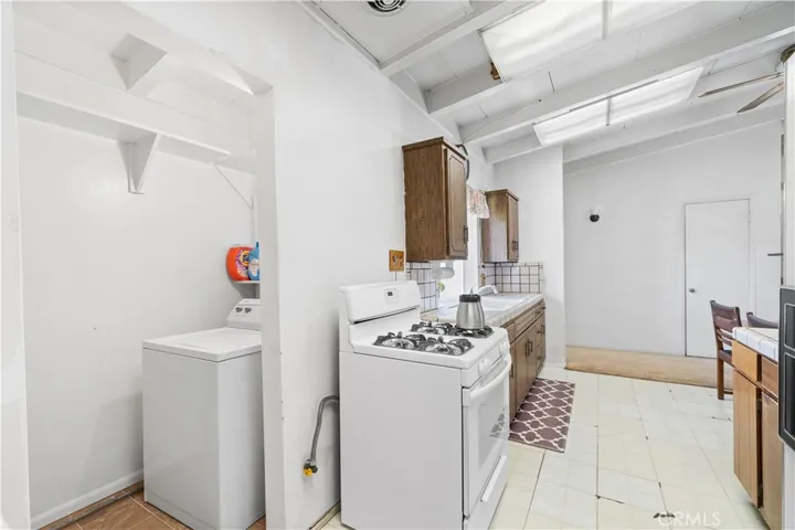 16140 Bycroft Street, Hacienda Heights, California 91745