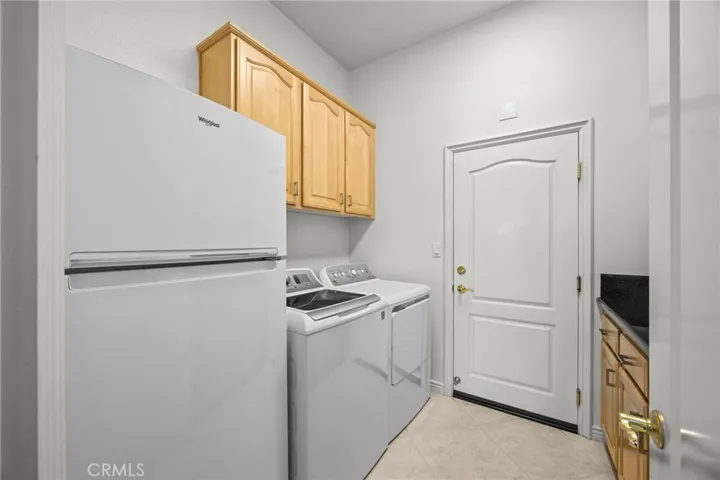 9116 Pinyon Point Court, Corona, California 92883