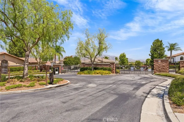 9116 Pinyon Point Court, Corona, California 92883