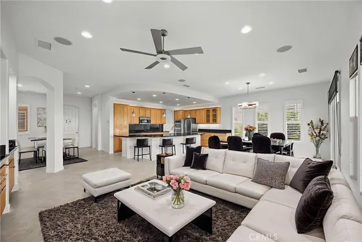 9116 Pinyon Point Court, Corona, California 92883