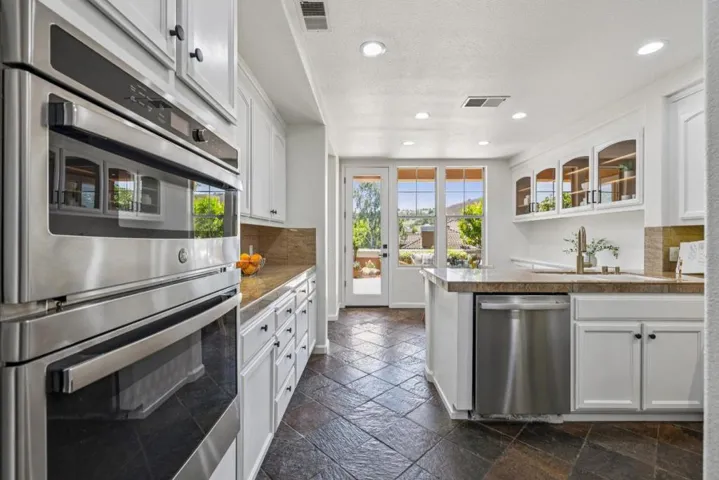 5365 Silver Knoll Court, San Jose, California 95138
