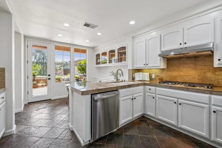 5365 Silver Knoll Court, San Jose, California 95138