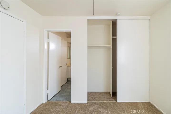 1534 W Summerset Drive, Rialto, California 92377