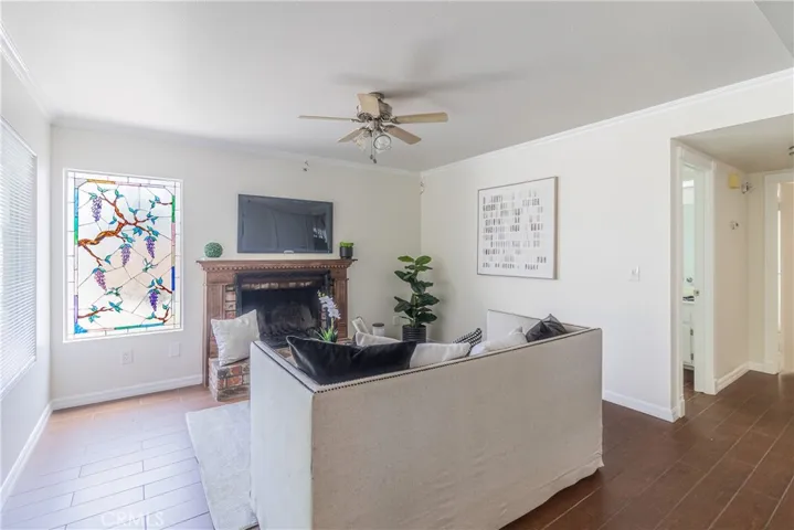 1534 W Summerset Drive, Rialto, California 92377