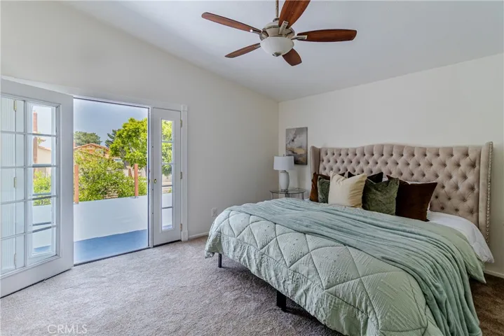 1534 W Summerset Drive, Rialto, California 92377