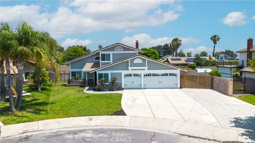 1534 W Summerset Drive, Rialto, California 92377