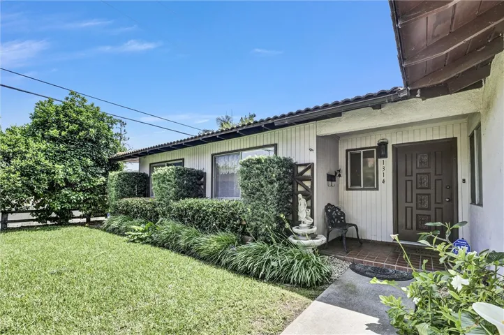 1314 Ameluxen Avenue, Hacienda Heights, California 91745
