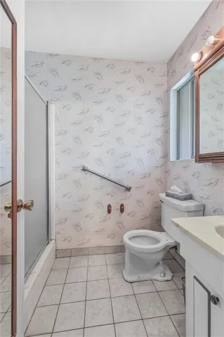 Primary bath.