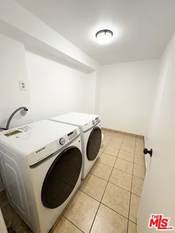 4180 Marlton Avenue 14, Los Angeles, California 90008