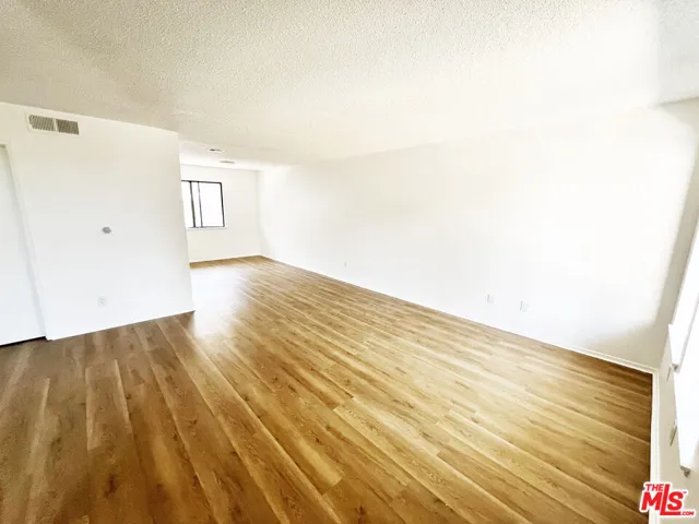4180 Marlton Avenue 14, Los Angeles, California 90008