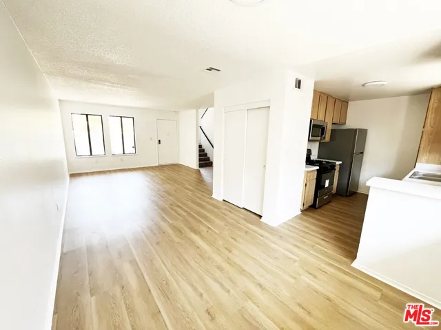 4180 Marlton Avenue 14, Los Angeles, California 90008