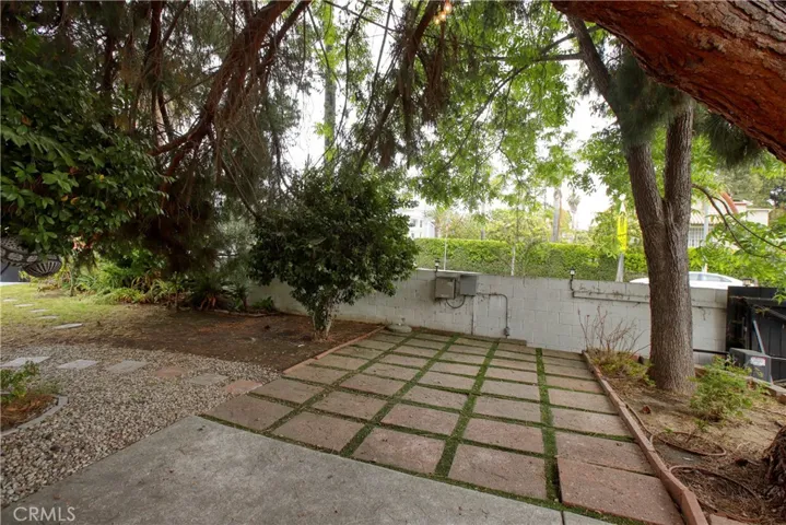 738 S Norton Avenue, Los Angeles, California 90005