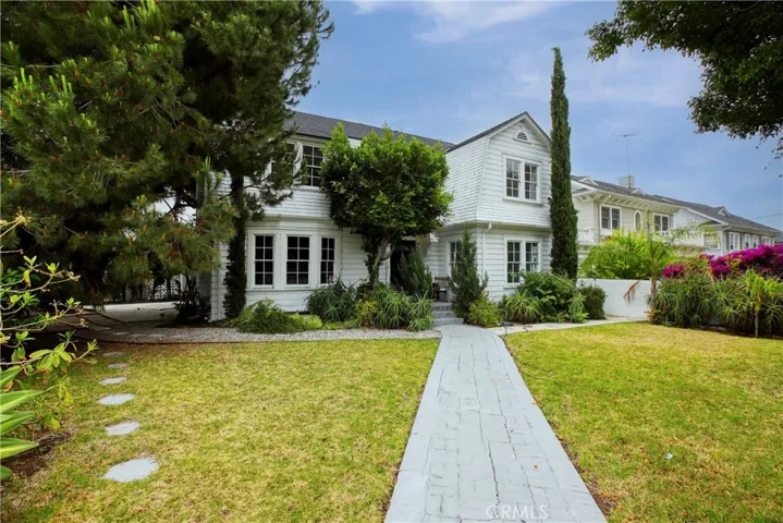 738 S Norton Avenue, Los Angeles, California 90005
