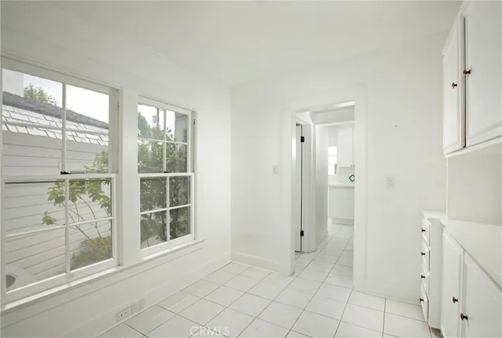 738 S Norton Avenue, Los Angeles, California 90005