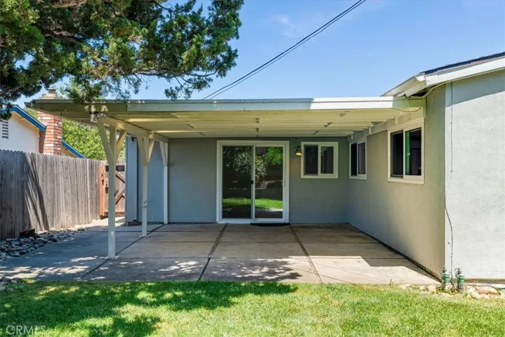 1231 Woodside Drive, San Luis Obispo, California 93401