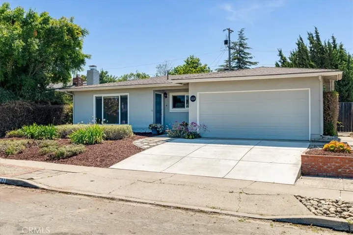 1231 Woodside Drive, San Luis Obispo, California 93401