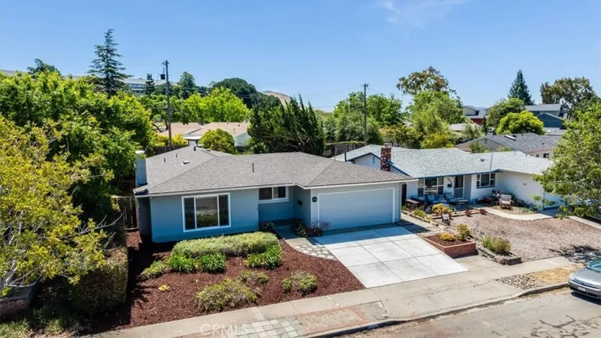 1231 Woodside Drive, San Luis Obispo, California 93401