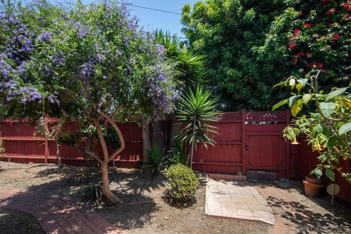 4978 W Point Loma Blvd, San Diego, California 92107