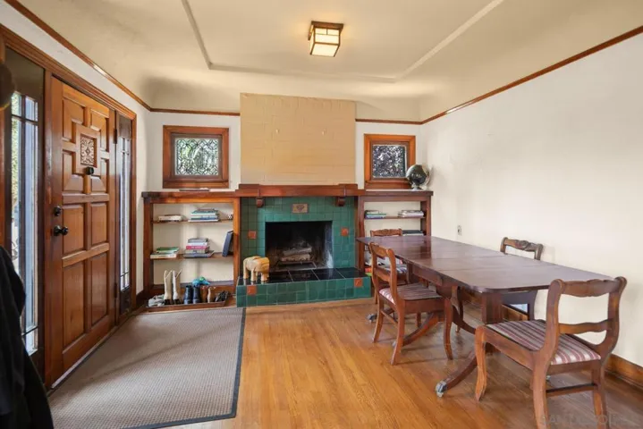 4978 W Point Loma Blvd, San Diego, California 92107