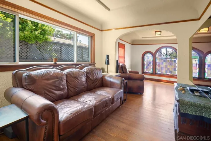 4978 W Point Loma Blvd, San Diego, California 92107