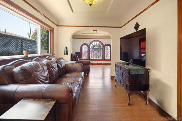 4978 W Point Loma Blvd, San Diego, California 92107