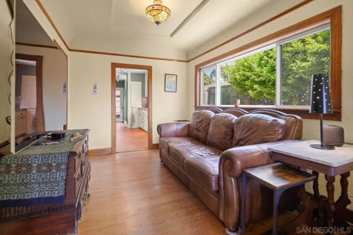 4978 W Point Loma Blvd, San Diego, California 92107