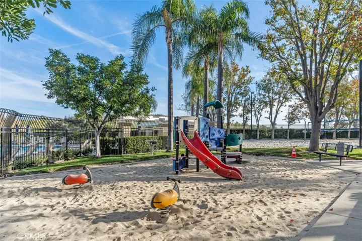 19256 Jasper Hill Road, Lake Forest, California 92679