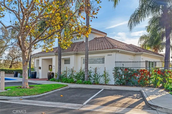 19256 Jasper Hill Road, Lake Forest, California 92679