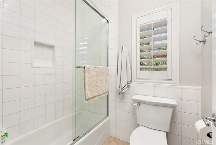 19256 Jasper Hill Road, Lake Forest, California 92679