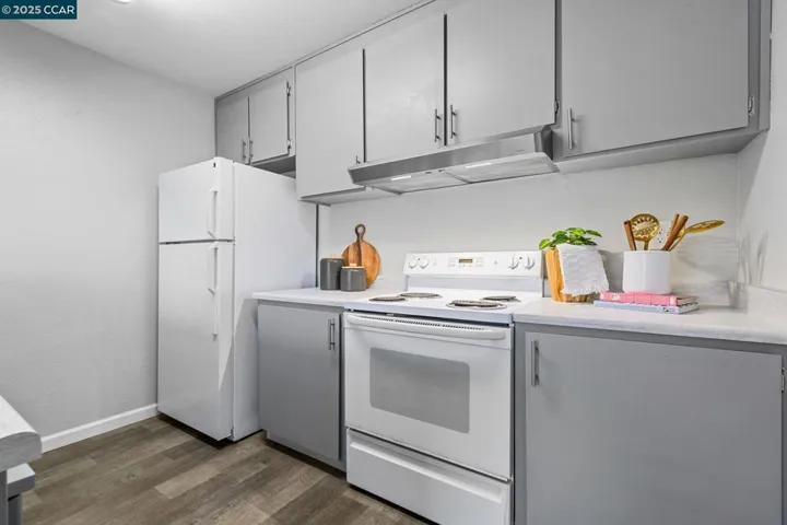 6452 Meadow Pines Ave, Rohnert Park, California 94928